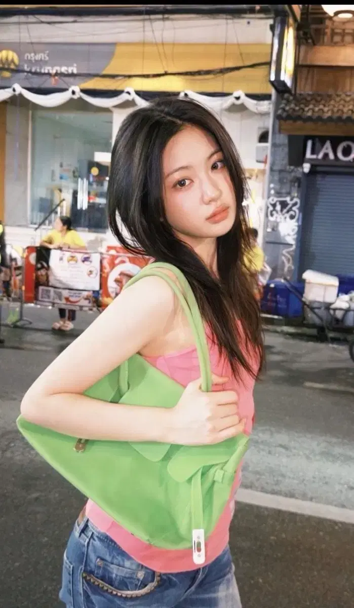 thumbnail-4